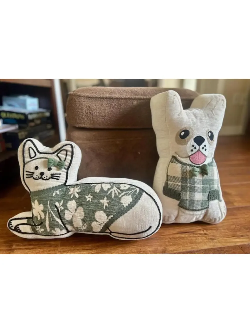 Handmade Decorative Cat and Dog Plush Pillows